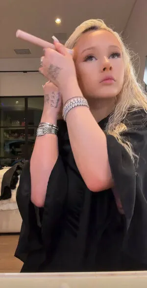 Alabama Barker OnlyFans Leaked Free Thumbnail Picture - #D4e8maucxl