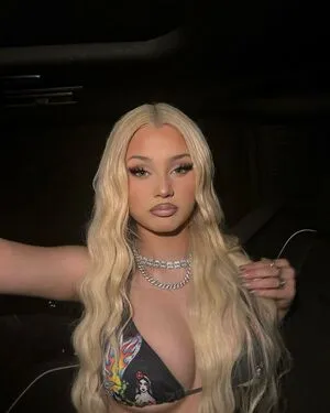 Alabama Barker OnlyFans Leaked Free Thumbnail Picture - #G9VzbRcf6N