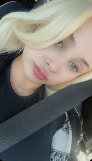 Alabama Barker OnlyFans Leaked Free Thumbnail Picture - #RfvBR8mMbX