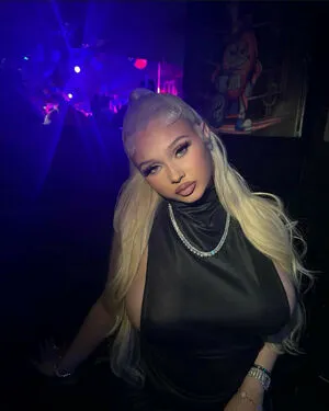 Alabama Barker OnlyFans Leaked Free Thumbnail Picture - #sB5ZTiT4uZ