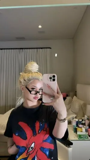 Alabama Barker OnlyFans Leaked Free Thumbnail Picture - #w7YBFPJR5F