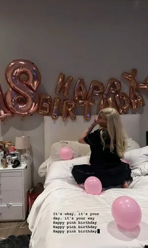 Alabama Barker OnlyFans Leaked Free Thumbnail Picture - #xF4MqksVsl