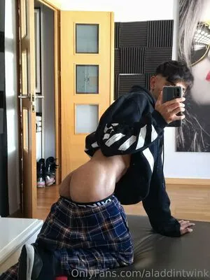Aladdintwink OnlyFans Leaked Free Thumbnail Picture - #VbA3IqhxlJ
