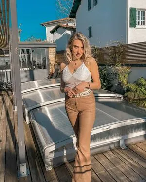 Alaiajeanneau OnlyFans Leaked Free Thumbnail Picture - #YxMCeYNjht
