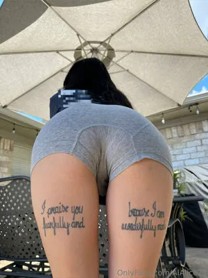 Alalice25 OnlyFans Leaked Free Thumbnail Picture - #4Pj8Z2hAnX