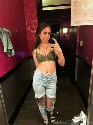 Alalice25 OnlyFans Leaked Free Thumbnail Picture - #9rUEM7gub1