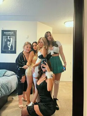 Alana Z OnlyFans Leaked Free Thumbnail Picture - #aLLWjm7j7W