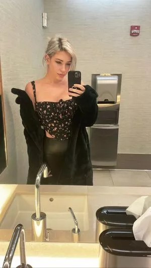 Alanah Pearce OnlyFans Leaked Free Thumbnail Picture - #6xi7S6Q0kM