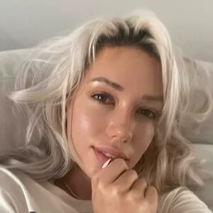 Alanah Pearce OnlyFans Leaked Free Thumbnail Picture - #72B2W9BDEf