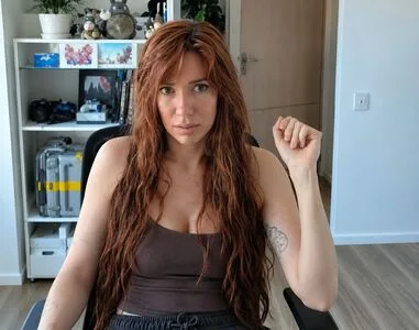 Alanah Pearce OnlyFans Leaked Free Thumbnail Picture - #nsl7Z5h2aA