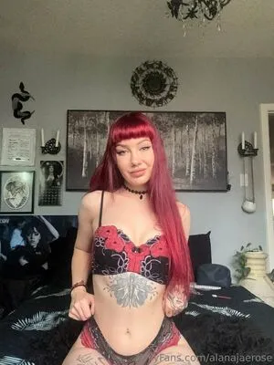 Alanajaerose OnlyFans Leaked Free Thumbnail Picture - #9IF98MW5c7