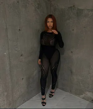 Alanamarriee OnlyFans Leaked Free Thumbnail Picture - #jjLoC4xny2