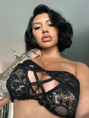 Alanamarriee OnlyFans Leaked Free Thumbnail Picture - #q9kQY20fM1