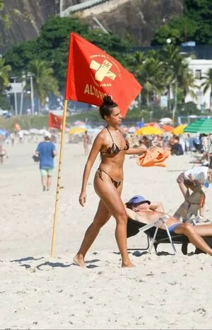 Alane Dias OnlyFans Leaked Free Thumbnail Picture - #dvBxkfGKMF