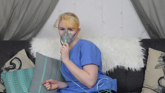 Alaska Moon Glovefetish OnlyFans Leaked Free Thumbnail Picture - #b98ZLWSveH