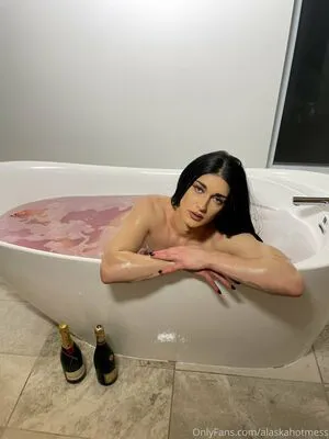 Alaskahotmess OnlyFans Leaked Free Thumbnail Picture - #qesPwDM4Kw