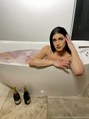 Alaskahotmess OnlyFans Leaked Free Thumbnail Picture - #y53FeFCEc5