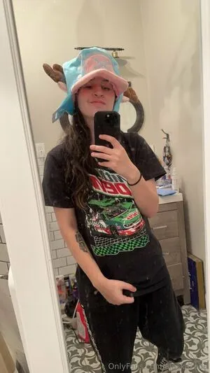 Alaskazade OnlyFans Leaked Free Thumbnail Picture - #H71A0a7rjt