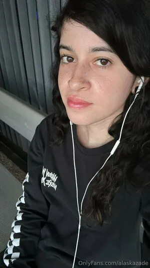 Alaskazade OnlyFans Leaked Free Thumbnail Picture - #TLcRFv3YUA