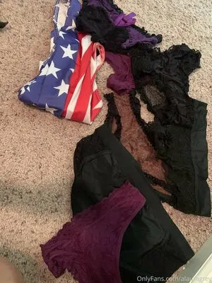 Alaura Grey OnlyFans Leaked Free Thumbnail Picture - #DS01sc2nLT