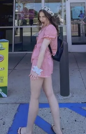 Alaurabidingcitizen OnlyFans Leaked Free Thumbnail Picture - #T3mtrgHjlv