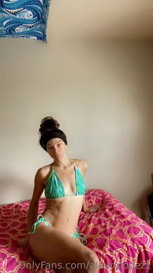Alauralopezz OnlyFans Leaked Free Thumbnail Picture - #JOMdep7PZI