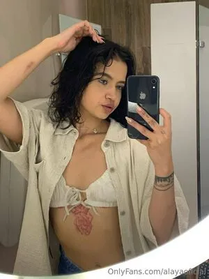 Alayaoficial OnlyFans Leaked Free Thumbnail Picture - #GwkxtprY0v