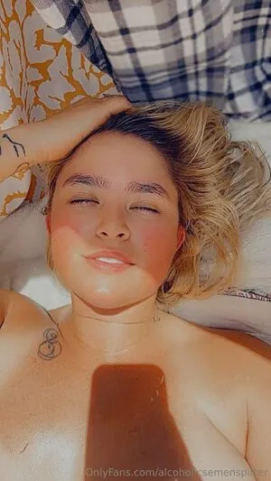 Alcoholicsemenspitter OnlyFans Leaked Free Thumbnail Picture - #3x0Ph9Ak7M