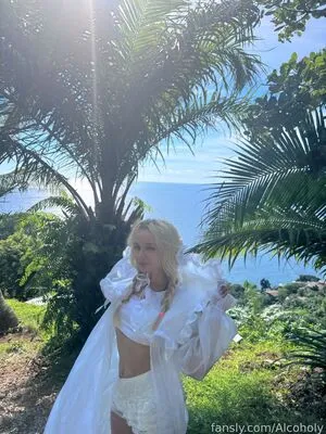 Alcololi OnlyFans Leaked Free Thumbnail Picture - #qw2Aq5fPP3