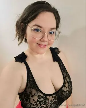Alditat OnlyFans Leaked Free Thumbnail Picture - #s37QIoKY5W