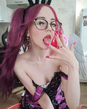 aldora.chan OnlyFans Leaked Free Thumbnail Picture - #PGJ6OuHHiL