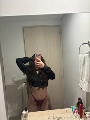 Ale Linares OnlyFans Leaked Free Thumbnail Picture - #Kn1CxQbc0f