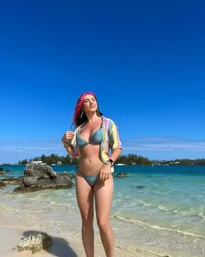 Ale Maze OnlyFans Leaked Free Thumbnail Picture - #Q27BvvDn94