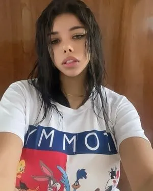 Ale Oficial OnlyFans Leaked Free Thumbnail Picture - #tcIH4GmMIJ