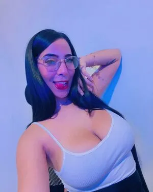 Ale_honeyyy OnlyFans Leaked Free Thumbnail Picture - #wbeOsZ5Ej7