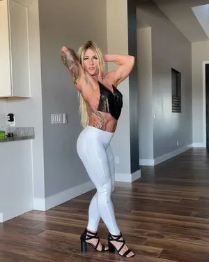 Aleahmuscle OnlyFans Leaked Free Thumbnail Picture - #4BhuS2Onbk