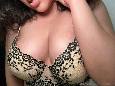 Alealvaa OnlyFans Leaked Free Thumbnail Picture - #uw8Hf6xvOV