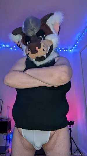 Aleccoyote OnlyFans Leaked Free Thumbnail Picture - #B1f2BzB6rQ