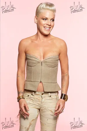Alecia Beth Moore OnlyFans Leaked Free Thumbnail Picture - #xD7L1EmuMj
