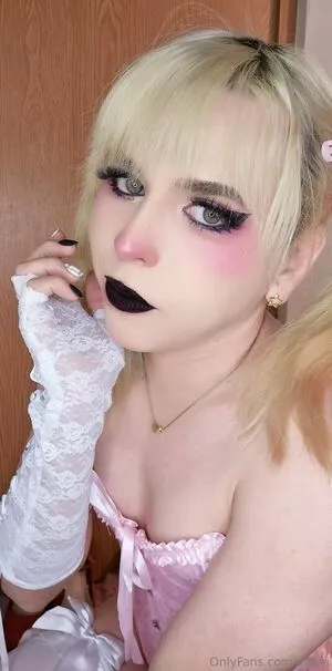 Aleeri OnlyFans Leaked Free Thumbnail Picture - #o74TJXftBt