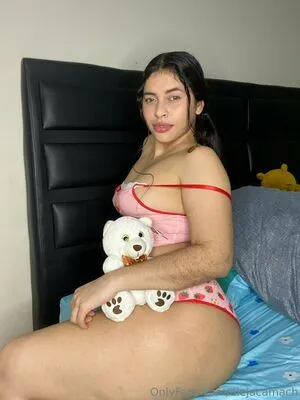 Alejacamach OnlyFans Leaked Free Thumbnail Picture - #amn0ZidI35