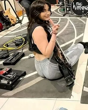 Alejandra Villarreal OnlyFans Leaked Free Thumbnail Picture - #1SimwrSFG8