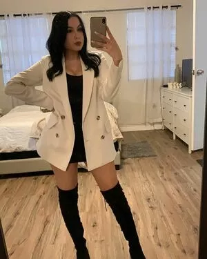 Alejandramariaxo OnlyFans Leaked Free Thumbnail Picture - #5hjZa4bUBw
