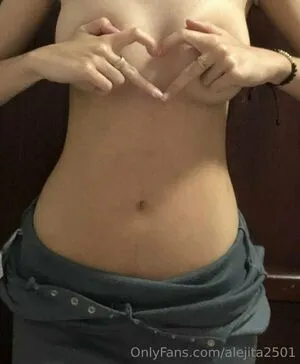 Alejita2501 OnlyFans Leaked Free Thumbnail Picture - #gdxOwzgGo3