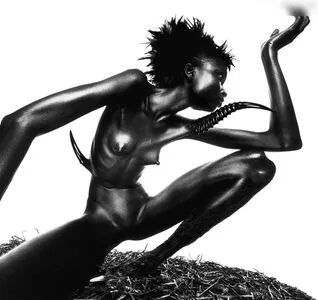 Alek Wek OnlyFans Leaked Free Thumbnail Picture - #pMB33GsAwi