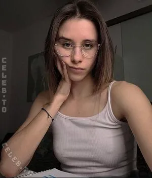 Aleksandrasdance OnlyFans Leaked Free Thumbnail Picture - #eVbcQVSv6Q