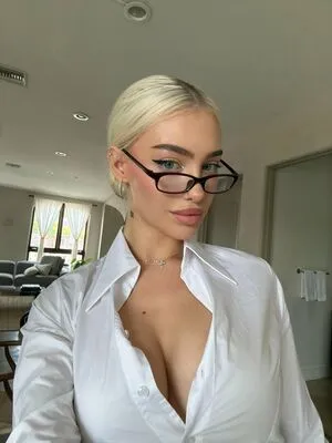 Aleksandraverse OnlyFans Leaked Free Thumbnail Picture - #jR4Z94FNzv