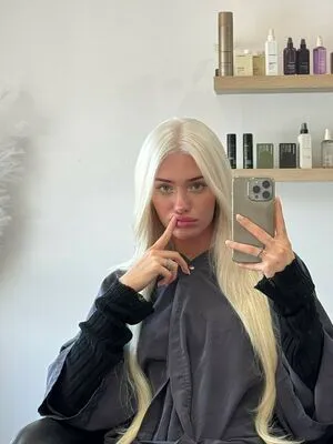 Aleksandraverse OnlyFans Leaked Free Thumbnail Picture - #kiYhVicK6j