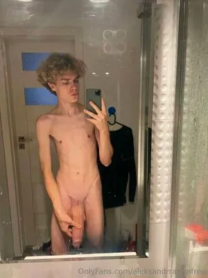 Aleksandrrammfree OnlyFans Leaked Free Thumbnail Picture - #dnpbuSl5YT