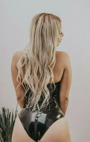 Alemiarojas OnlyFans Leaked Free Thumbnail Picture - #OS9ESgbw3b